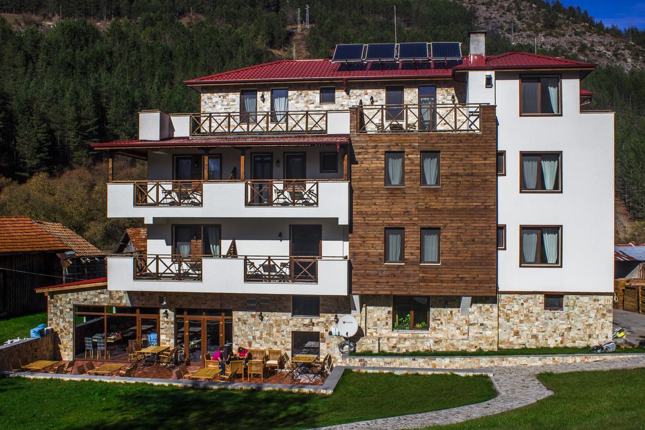 Trigrad Hotel Eksteriør bilde